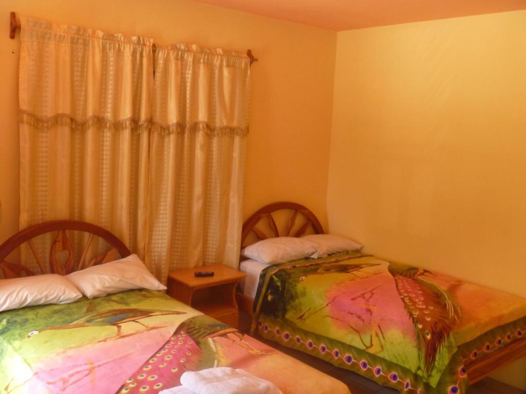Casa Los Delfines Puerto Villamil Exterior foto